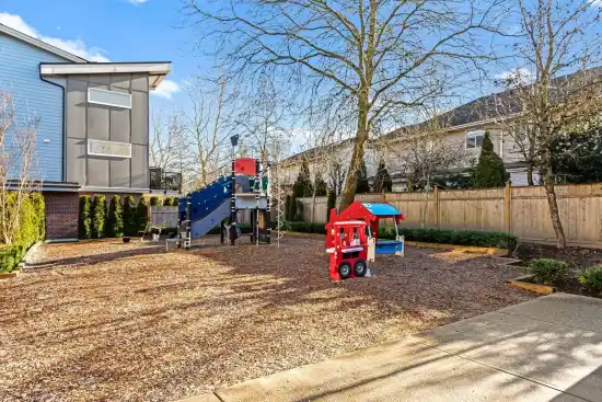 22348 48 Avenue - photo 2 of 4