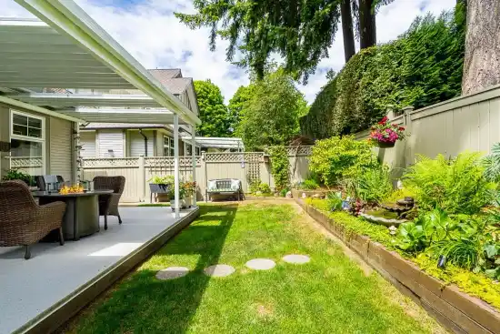 5832 122 Street - photo 2 of 2