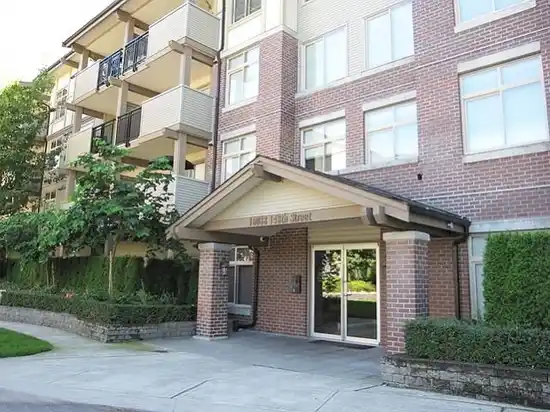Bloomsbury Court exterior