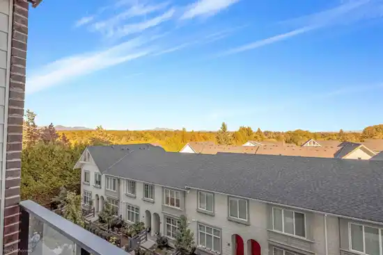 Kings Landing II Condos - photo 4 of 7