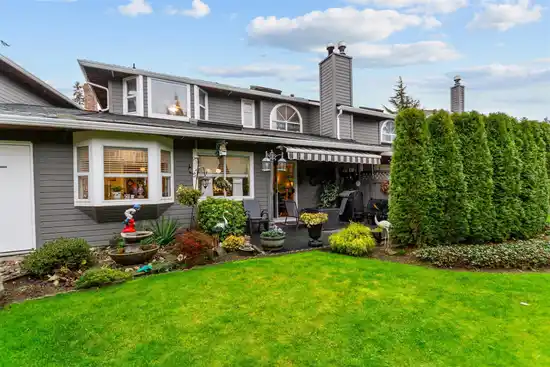Lakewood Place