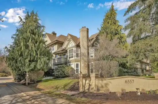 Lakewood Terrace