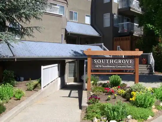 Southgrove - photo 2 of 5
