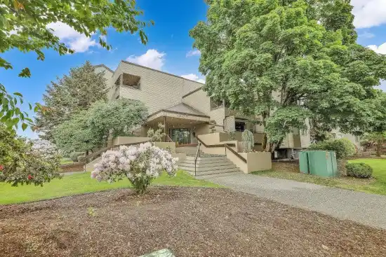 Water's Edge Estates