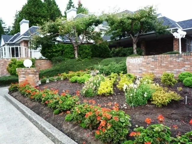 Building Spotlight: Wiltshire House in White Rock