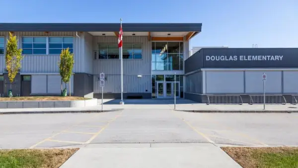 Pacific Douglas real estate, South Surrey