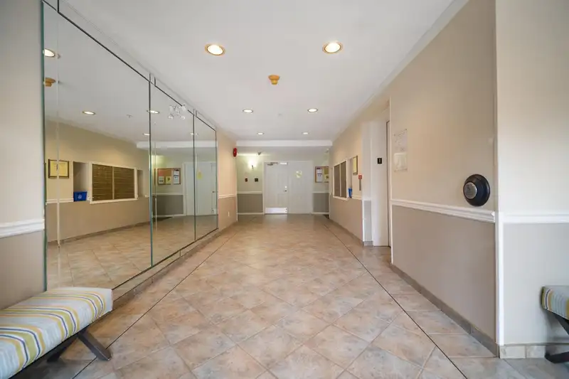 110 6557 121 STREET - photo 3 of 24