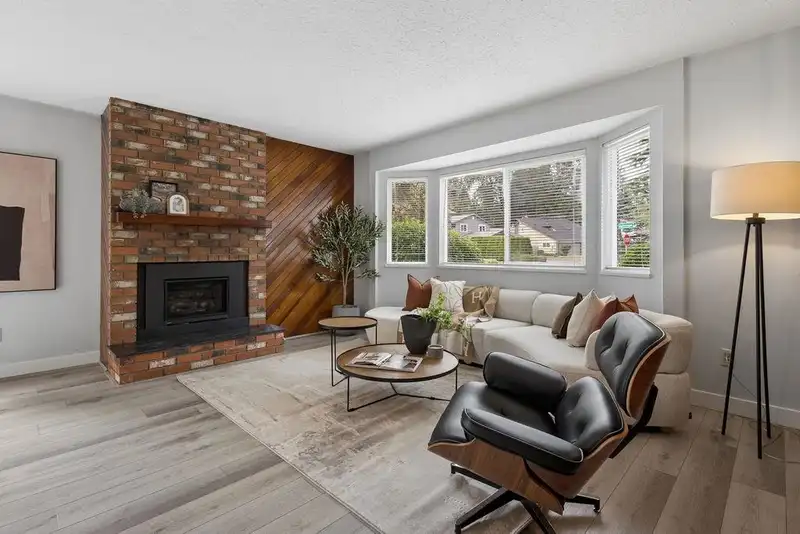 2657 BURNSIDE PLACE - photo 2 of 20