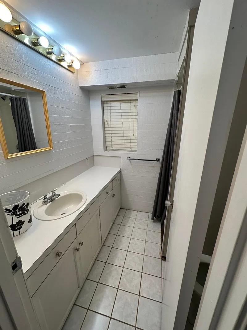 2618 206 STREET - photo 4 of 5