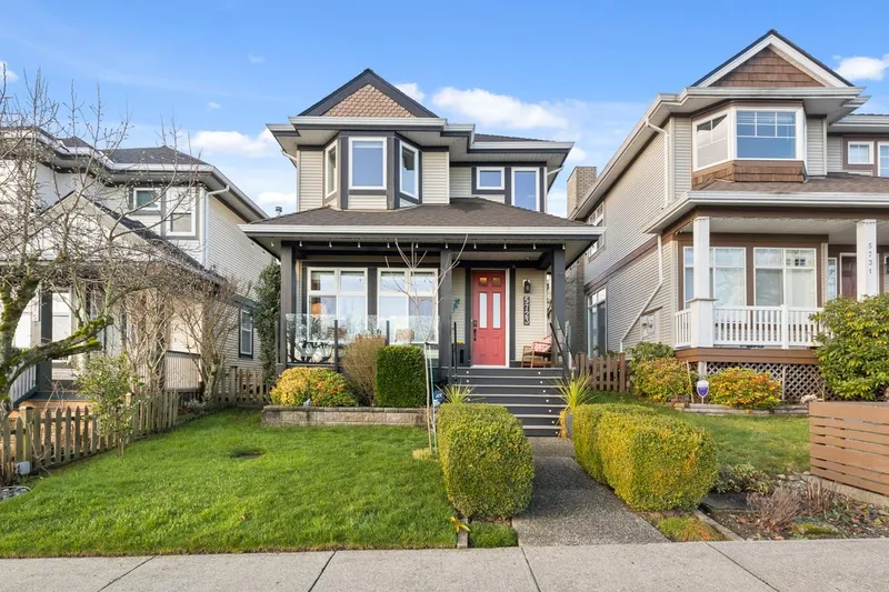 5723 148B STREET - photo 1 of 25