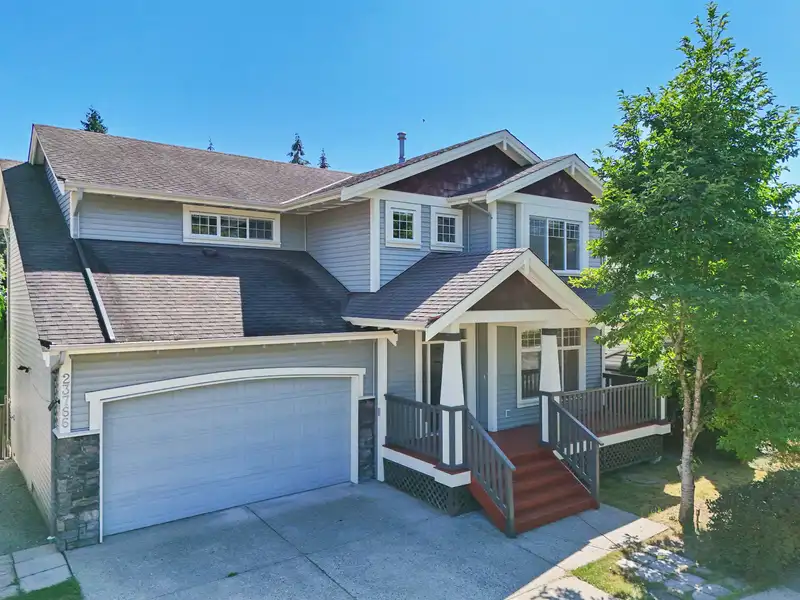 23766 118 AVENUE - photo 1 of 40