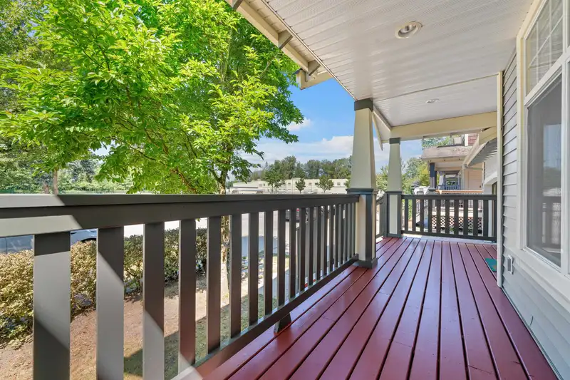 23766 118 AVENUE - photo 4 of 40