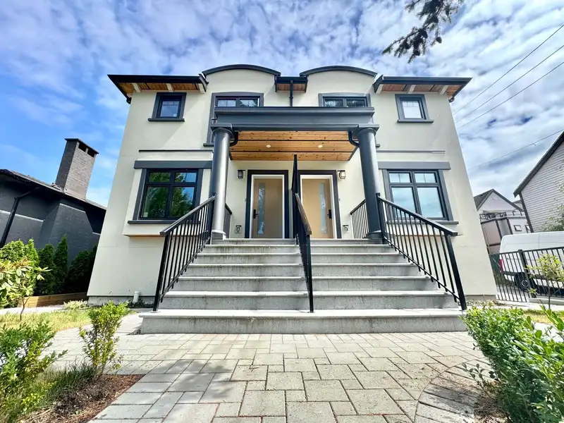 5216 RUPERT STREET - photo 1 of 18