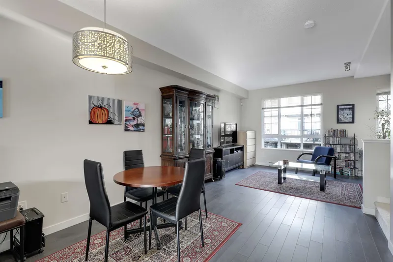 57 1338 HAMES CRESCENT - photo 2 of 25