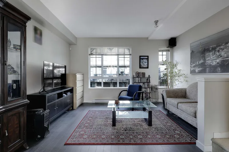 57 1338 HAMES CRESCENT - photo 3 of 25