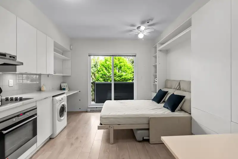 206 13678 GROSVENOR ROAD - photo 2 of 35