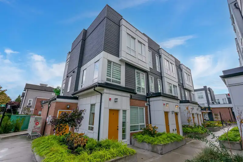 1 18850 72A AVENUE - photo 1 of 24