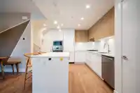 103 2035 GLENAIRE DRIVE - thumbnail 4