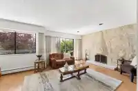 2581 E 3RD AVENUE - thumbnail 3