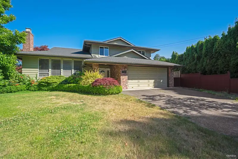 7720 WATERTON DRIVE - photo 1 of 40