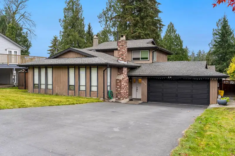 19745 48A AVENUE - photo 1 of 40