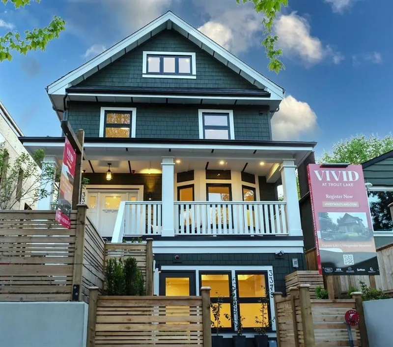 3381 VICTORIA DRIVE - photo 1 of 25