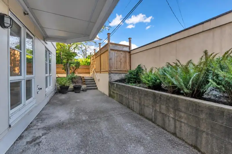 104 3621 W 26TH AVENUE - photo 2 of 22