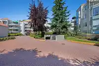 205 1765 MARTIN DRIVE - thumbnail 30