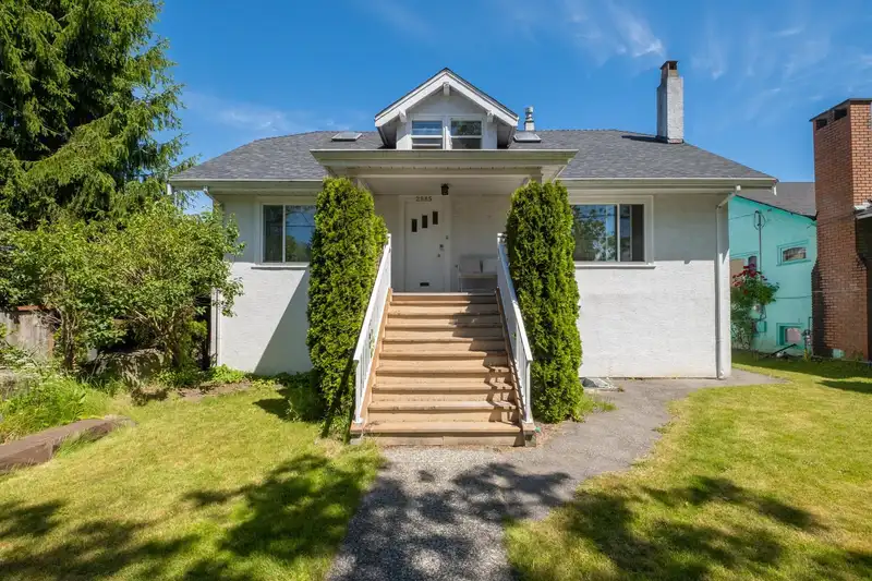 2885 W 10TH AVENUE - photo 1 of 35