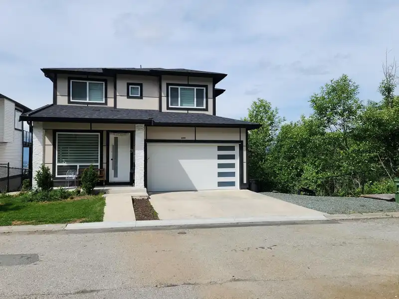 8220 NIXON ROAD - photo 1 of 20
