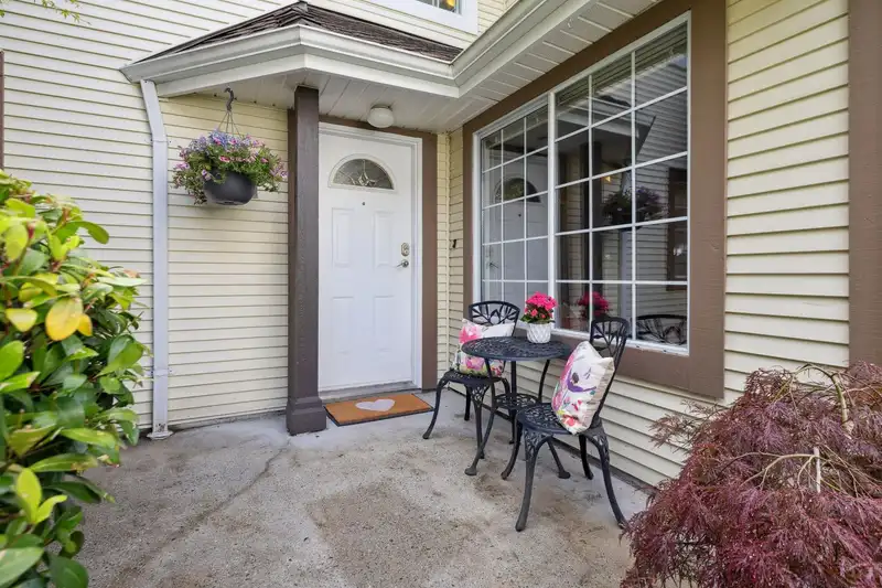 62 3939 INDIAN RIVER DRIVE - photo 4 of 40