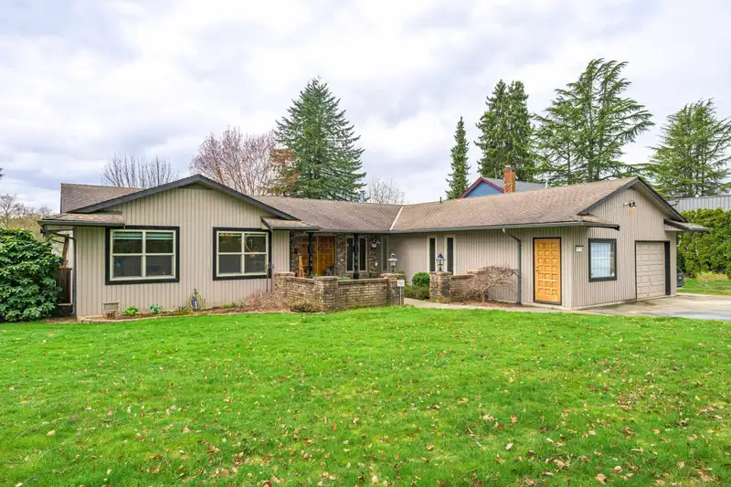8877 WRIGHT STREET - photo 4 of 26