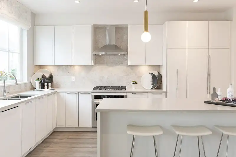 38 5311 ADMIRAL WAY - photo 1 of 13