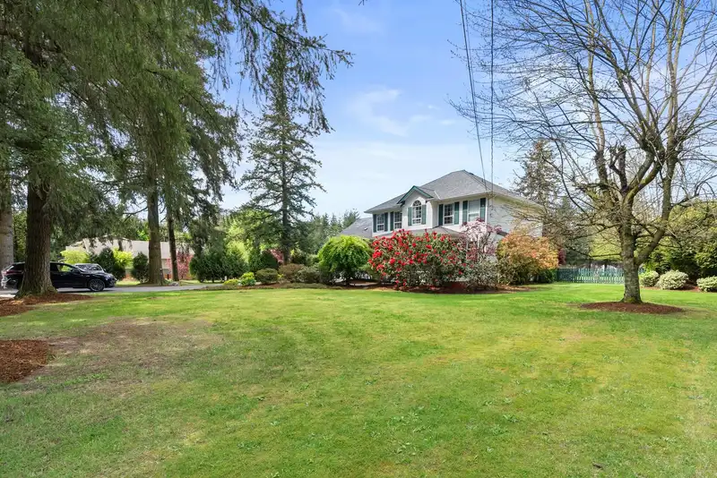 25045 56 AVENUE - photo 1 of 40