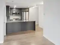 807 2200 DOUGLAS ROAD - thumbnail 9