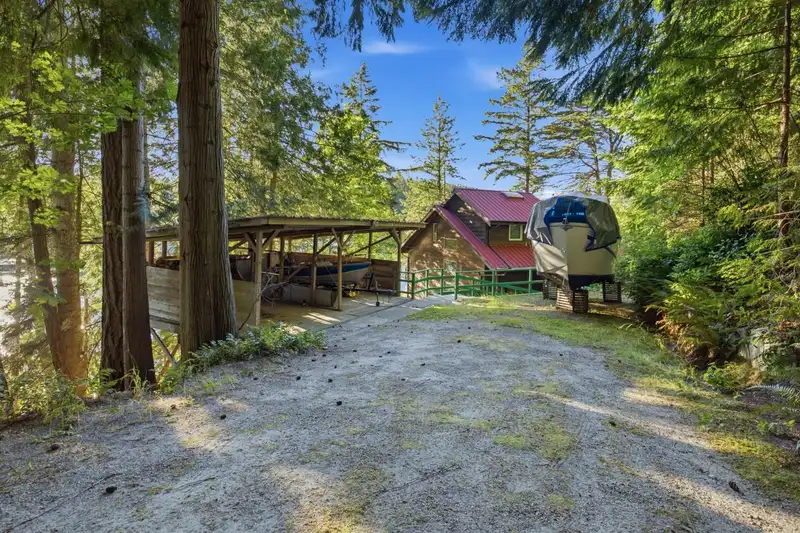 4707 FRANCIS PENINSULA ROAD - photo 4 of 32