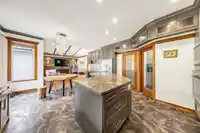 4451 GRANVILLE AVENUE - thumbnail 17