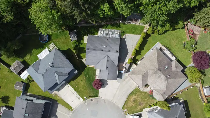 31438 CHALMERS PLACE - photo 3 of 37