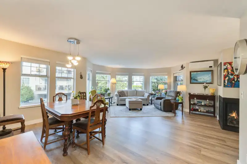108 22611 116 AVENUE - photo 4 of 30