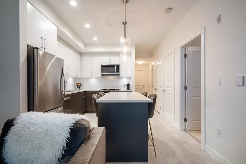 B228 20834 80 AVENUE - photo 2 of 34