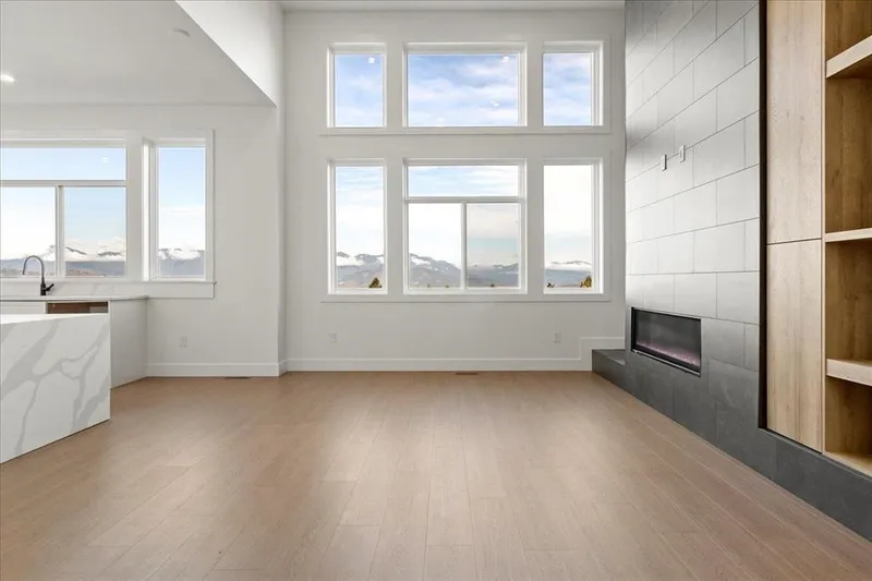 31 5248 GOLDSPRING PLACE - photo 3 of 25