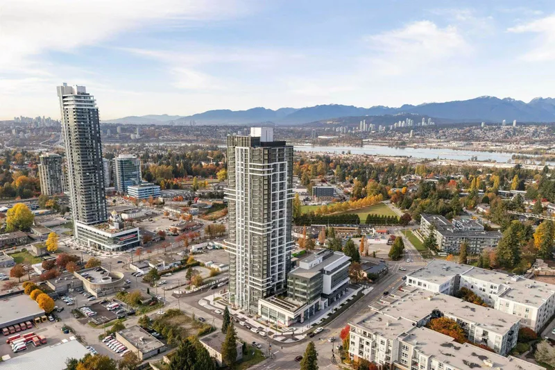 1605 13675 107A AVENUE - photo 1 of 25