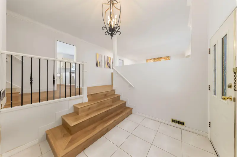 7920 WILLOWFIELD DRIVE - photo 3 of 25