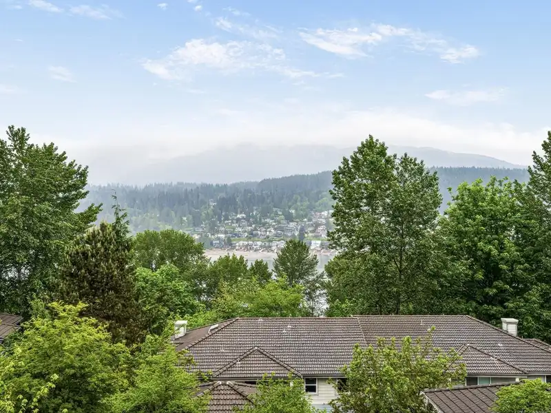 312 121 SHORELINE CIRCLE - photo 2 of 21