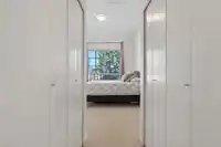 408 555 FOSTER AVENUE - thumbnail 7
