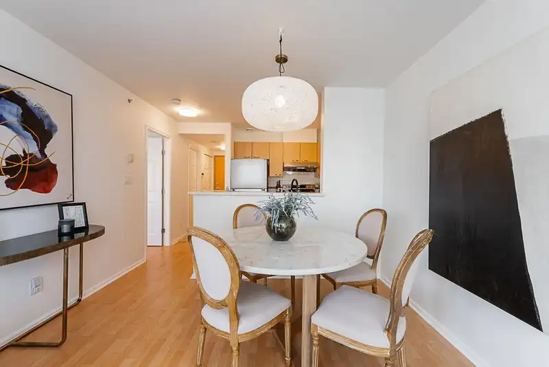604 1420 W GEORGIA STREET - photo 3 of 26