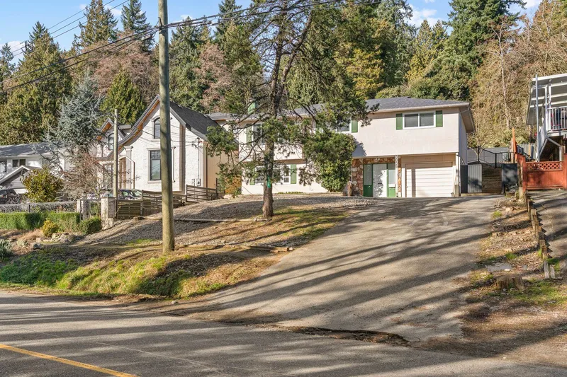 5039 MARINE DRIVE - photo 1 of 25