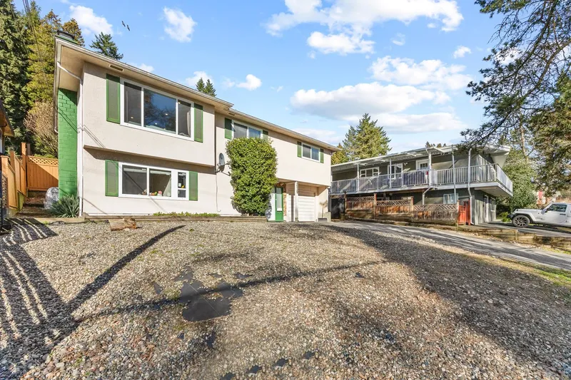 5039 MARINE DRIVE - photo 4 of 25