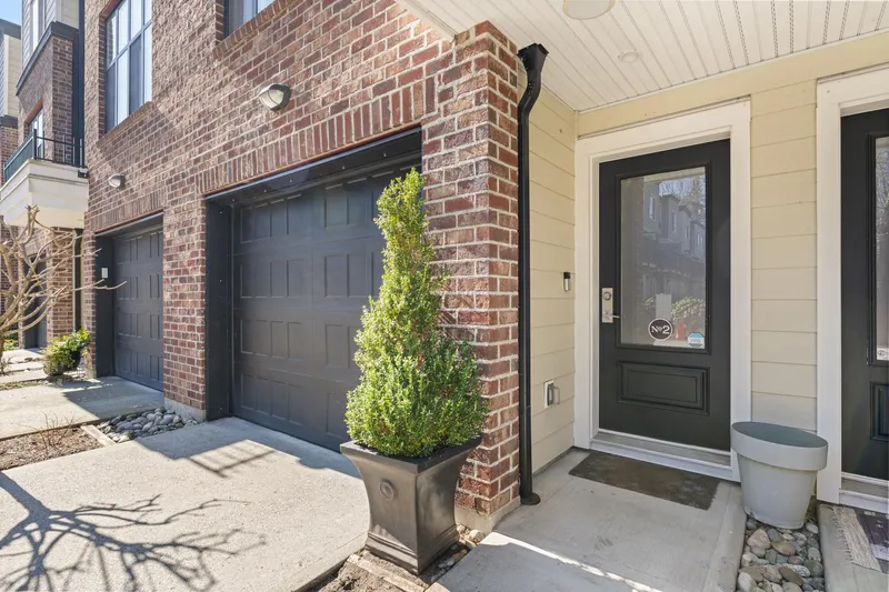 2 15588 32 AVENUE - photo 3 of 25