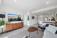 301 2345 RINDALL AVENUE - thumbnail 8